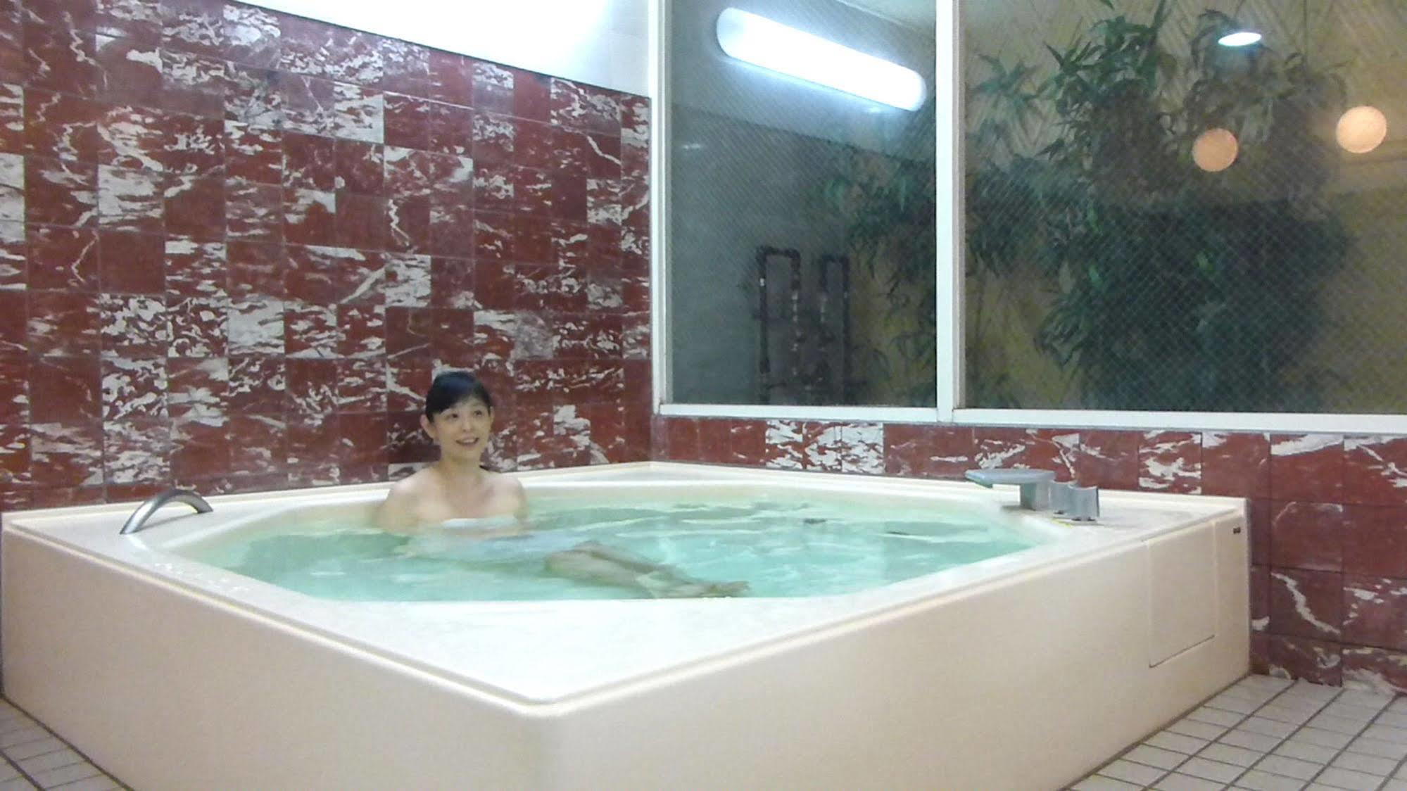Capsule Hotel Asahi Plaza Shinsaibashi Osaka Zewnętrze zdjęcie