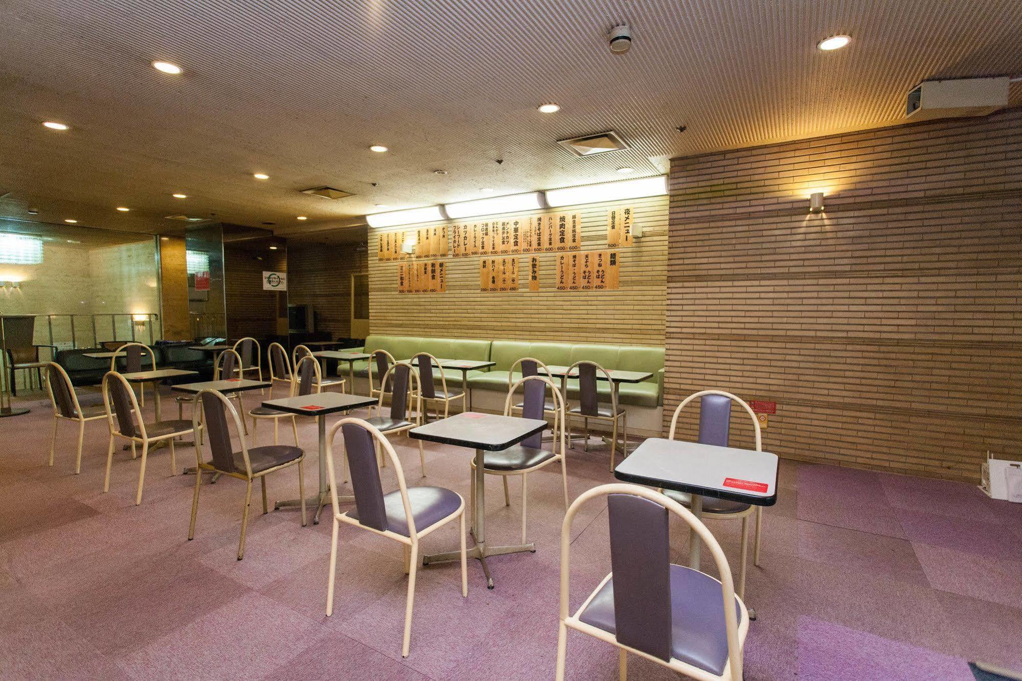 Capsule Hotel Asahi Plaza Shinsaibashi Osaka Zewnętrze zdjęcie